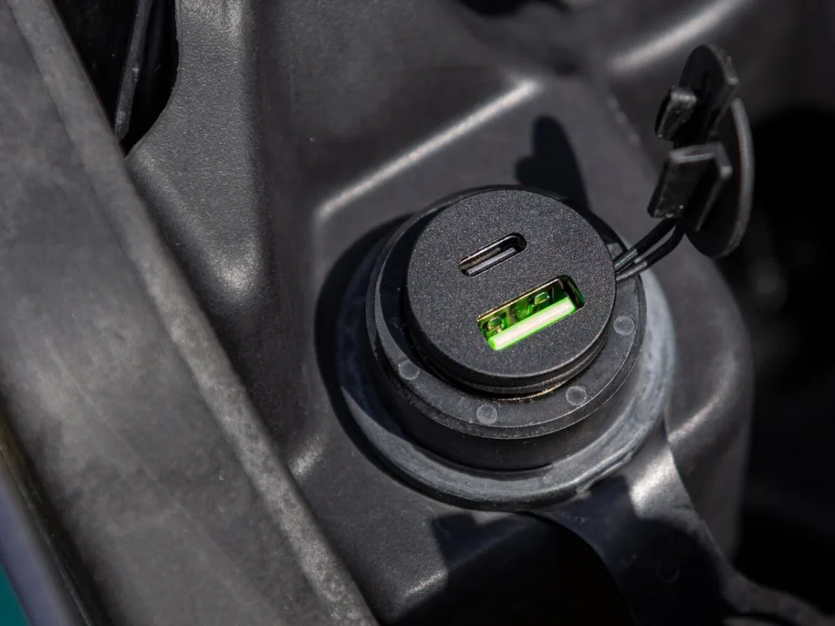 12V WATERPROOF MOTORCYCLE USB FAST CHARGERS - Image 6